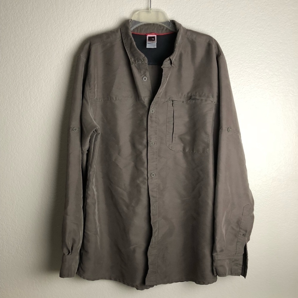 The North Face Shirt size XL